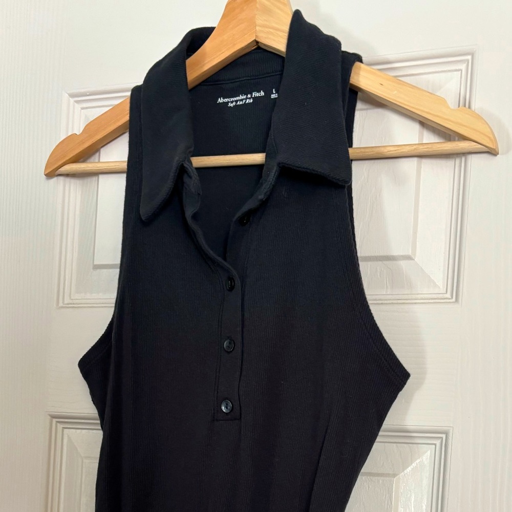 *sold* Abercrombie and Fitch Soft AF ribbed Henley body suit with collar.